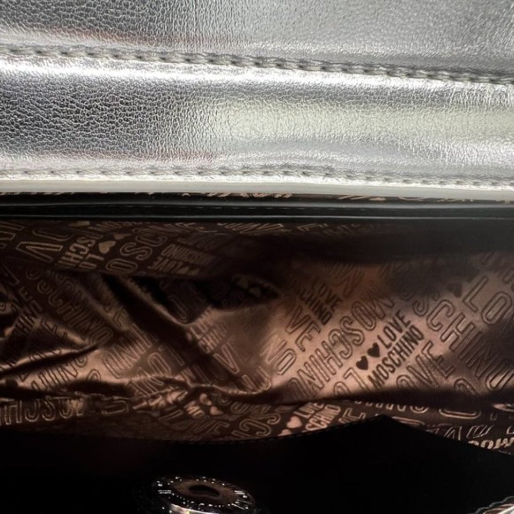 LOVE MOSCHINO Metallic Heart Top Handle Bag - Picture 5 of 6